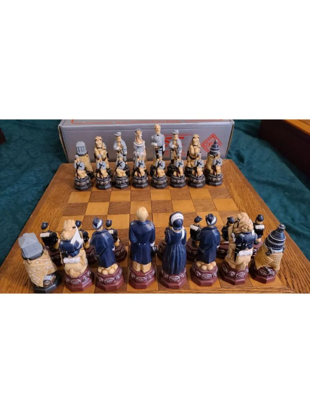 American Civil War Themed Chess Pieces SAS Studio Anne Carlton w/ Board & Box